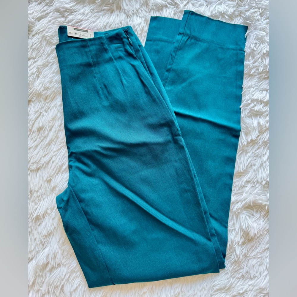 Time and Tru High Rise Stretch Pants Size 2